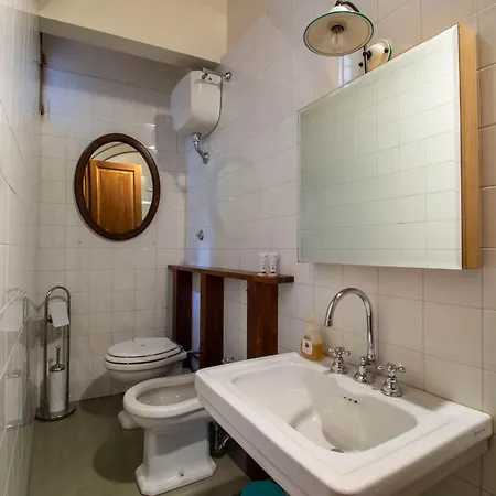 Апартаменты Unique With Private Terrace And Gothic Details