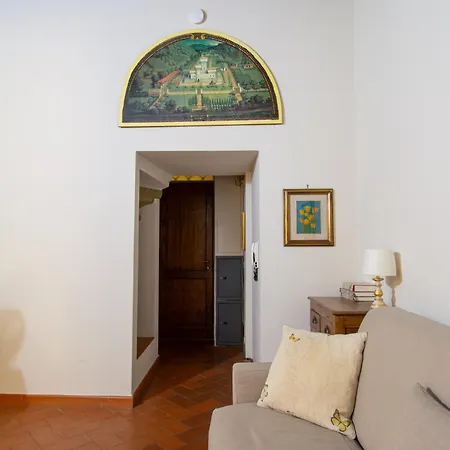 דירה Unique With Private Terrace And Gothic Details פירנצה
