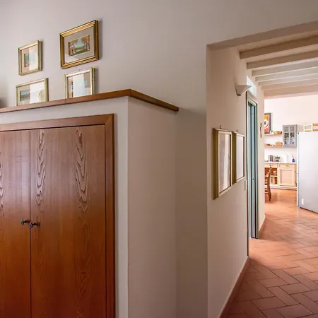 Unique With Private Terrace And Gothic Details דירה פירנצה