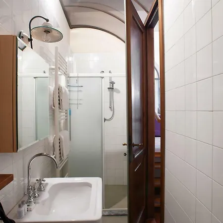 Unique With Private Terrace And Gothic Details Апартаменты