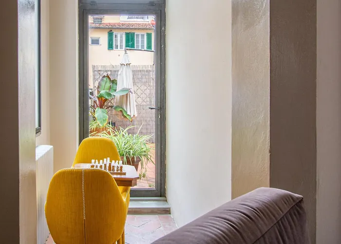 شقة Unique With Private Terrace And Gothic Details *
